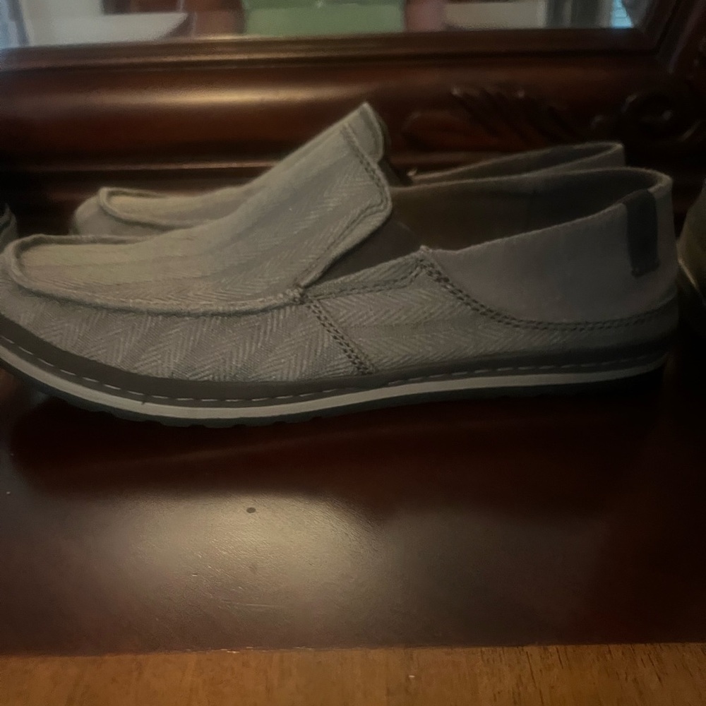 Teva shoes